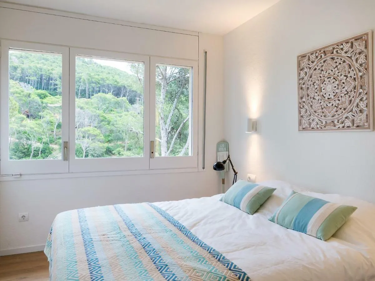 Apartamento La Vie En Rouge Sa Riera Duplex, Private Parking Begur